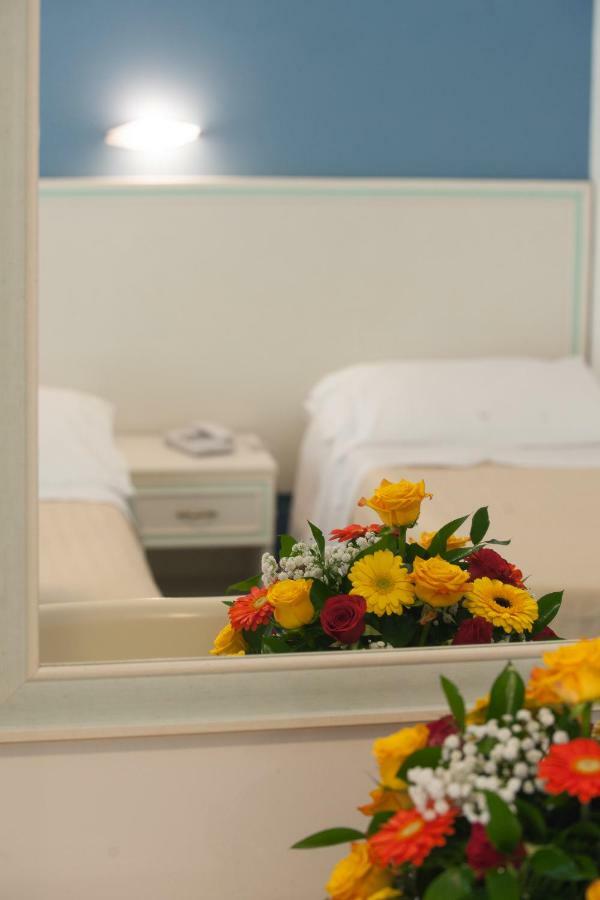 Hotel De Rosa Maiori Extérieur photo
