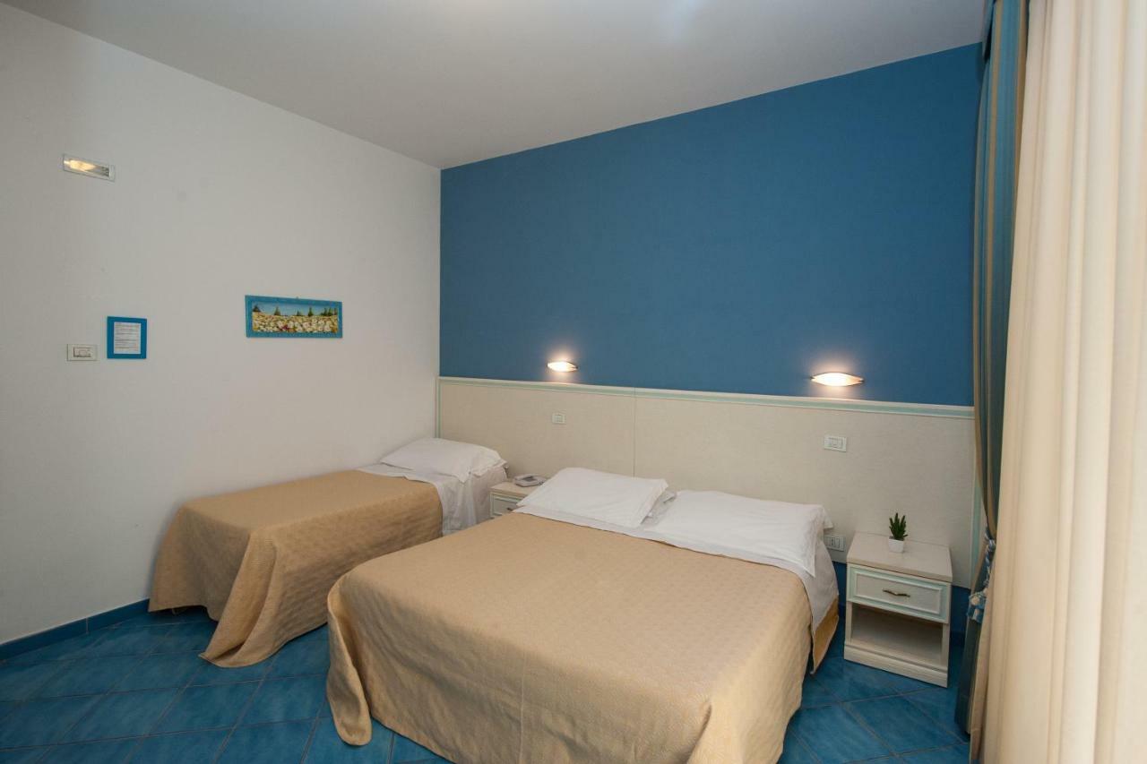 Hotel De Rosa Maiori Extérieur photo