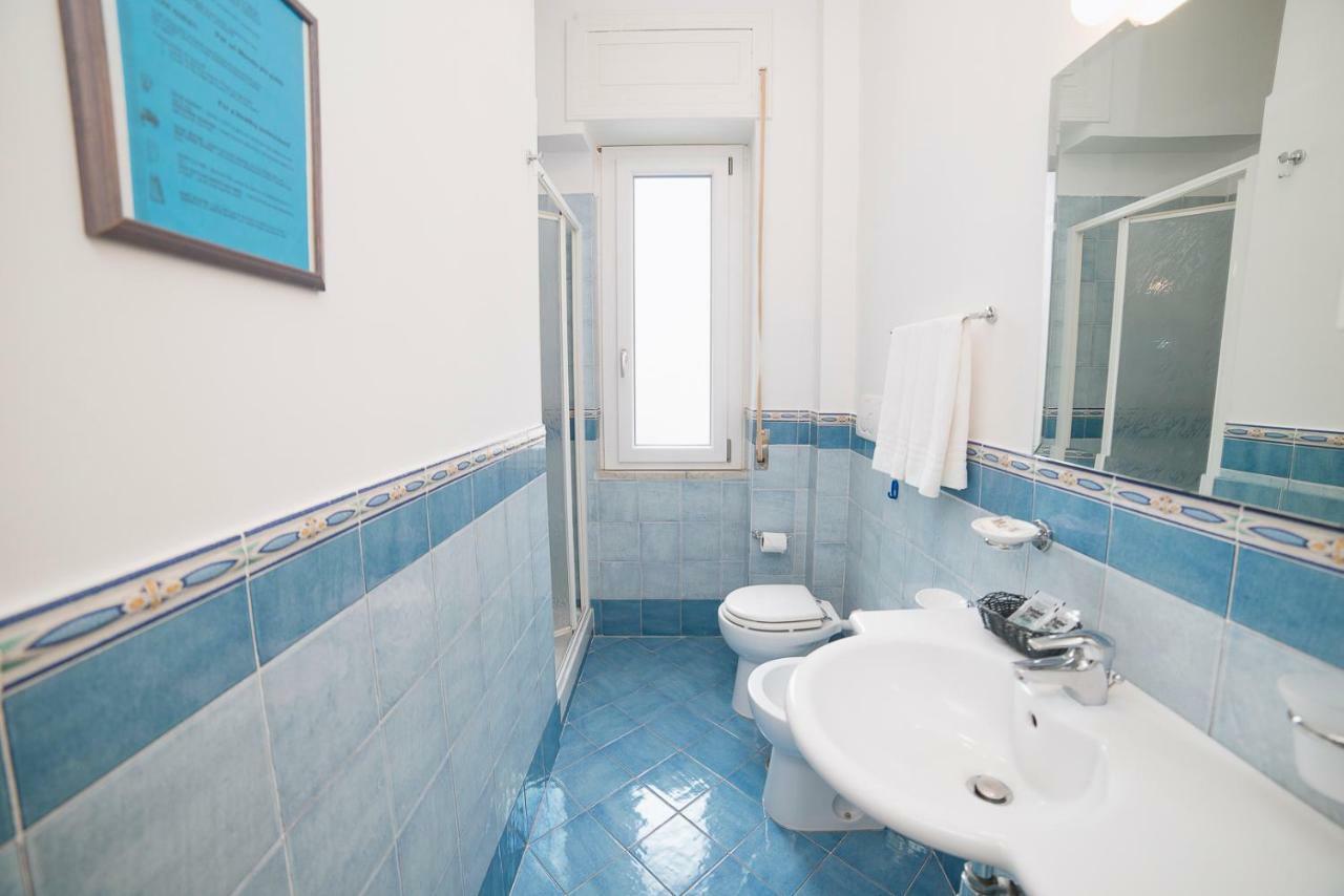Hotel De Rosa Maiori Extérieur photo